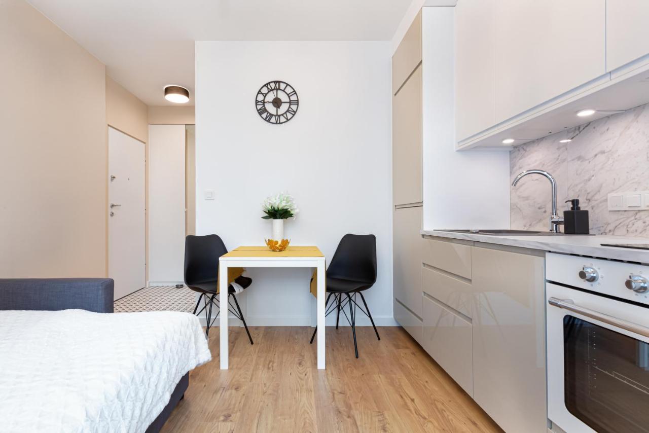 Mokotow Business Center Apartments By Noclegi Renters Warsaw Ngoại thất bức ảnh