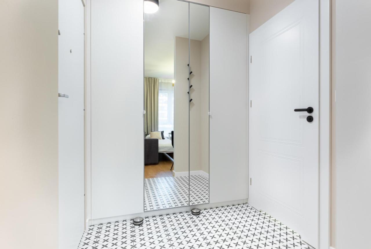 Mokotow Business Center Apartments By Noclegi Renters Warsaw Ngoại thất bức ảnh